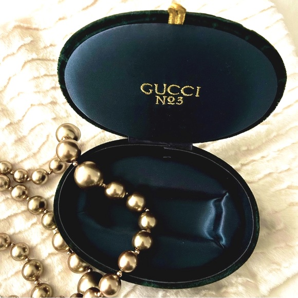 Gucci No. 3 Hunter Green Velvet Vintage Perfume/Cologne Box - Picture 2 of 16